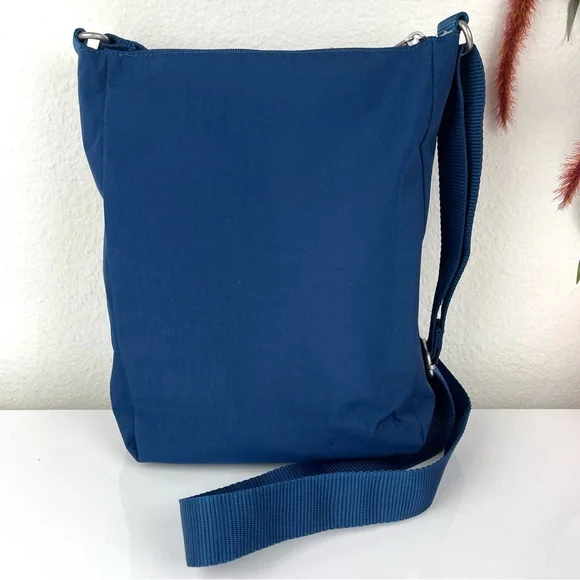 Baggallini Navy Nylon Practical Adjustable Crossbody Town Bagg - Picture 5 of 14